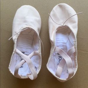 BRAND NEW WEAR MOI FLAT BALLET SHOES